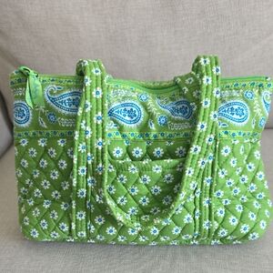 Vintage Vera Bradley Little Betsy Shoulder Tote Apple Green Daisy Pattern